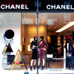 Chanel store window design October 2017. Gabrielle Chanel new products launch. Gabrielle bag. Gabrielle perfumes.