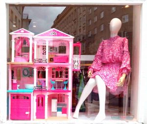 Bizuu boutique, ul. Mokotowska, Warsaw, Poland, Barbie house window display