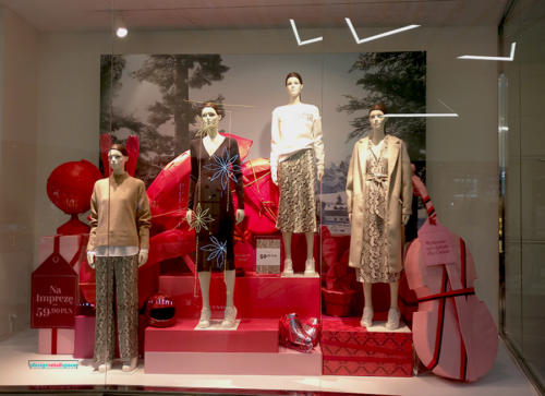 H&M window display. December 2018. Warsaw, Poland