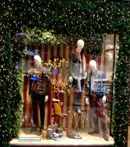 Louis Copeland, Christmas 2018 window display, Dublin, Ireland