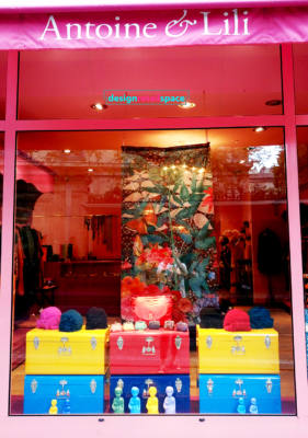 Antoine, window display with suitcases