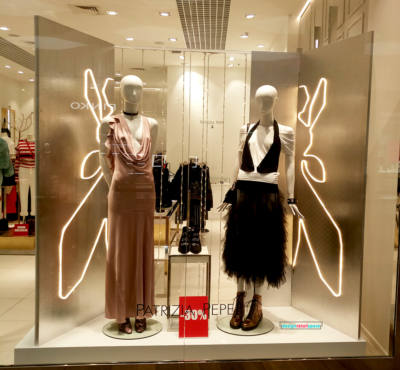 Patricia Pepe window display. December 2018. Warsaw, Poland