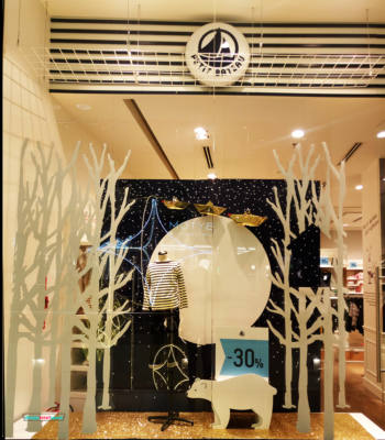 Petit Bateau Christmas 2018 window display, Warsaw, Poland